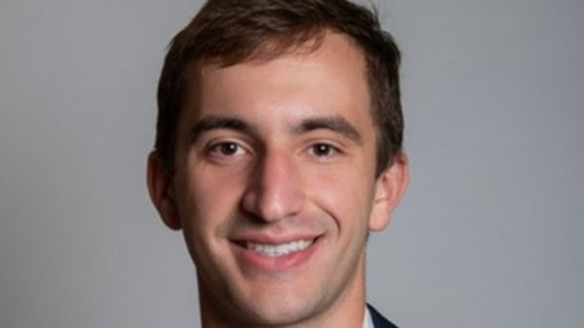 Experts reveal their top tip for avoiding cancer-causing microplastics