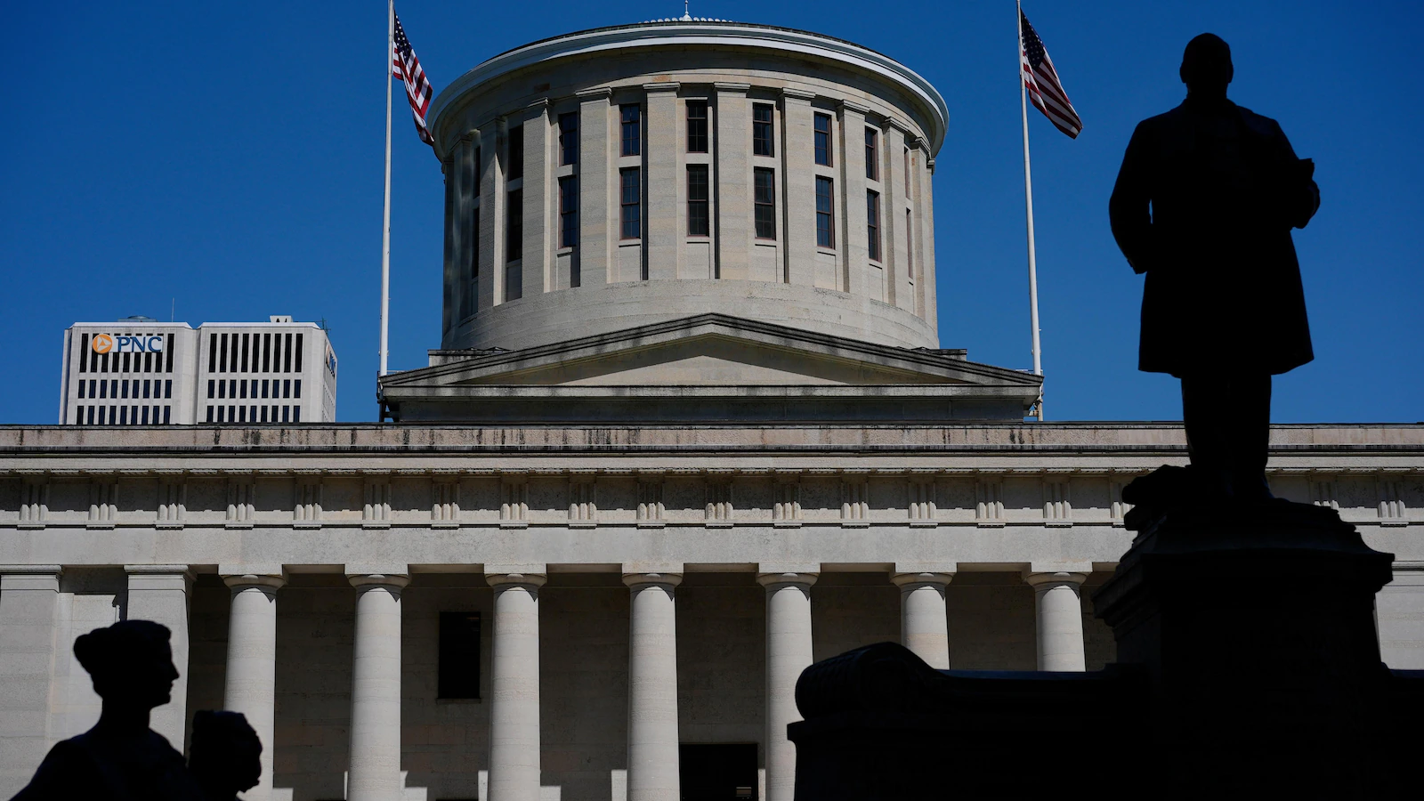 Lawmakers consider moves toward mid-decade congressional redistricting