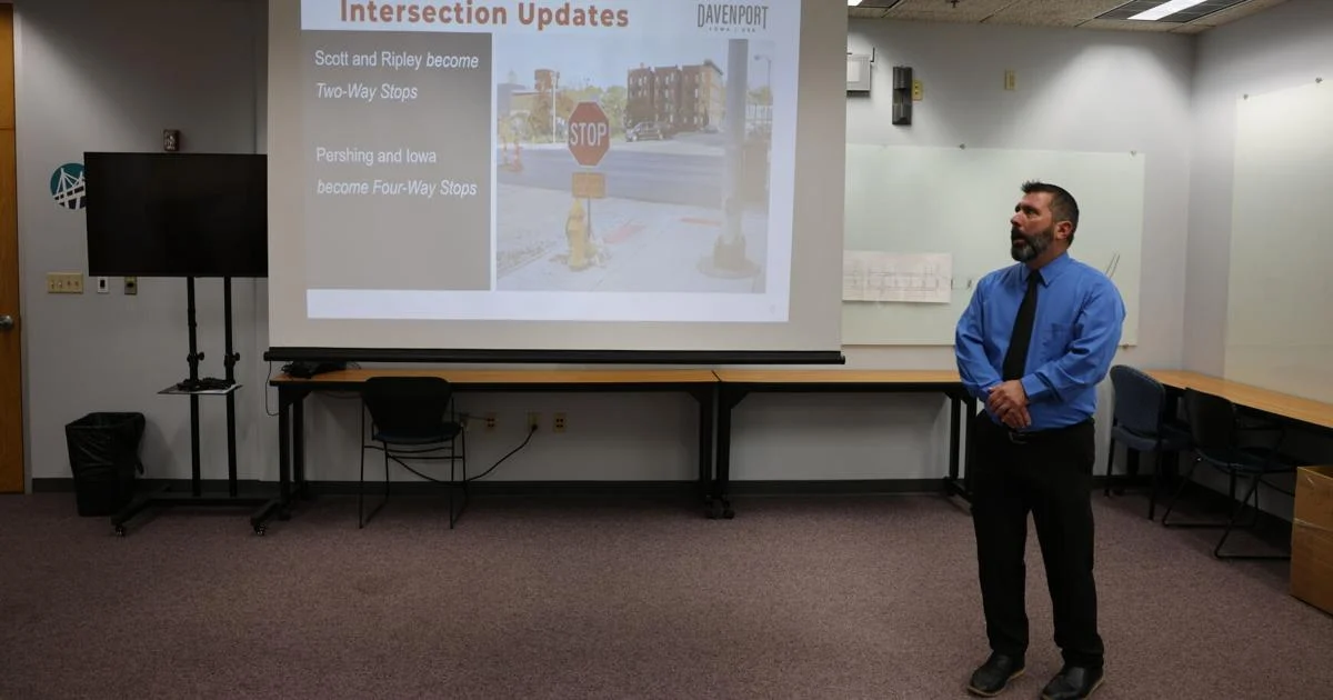 Davenport lays out plans for Third Street direction change