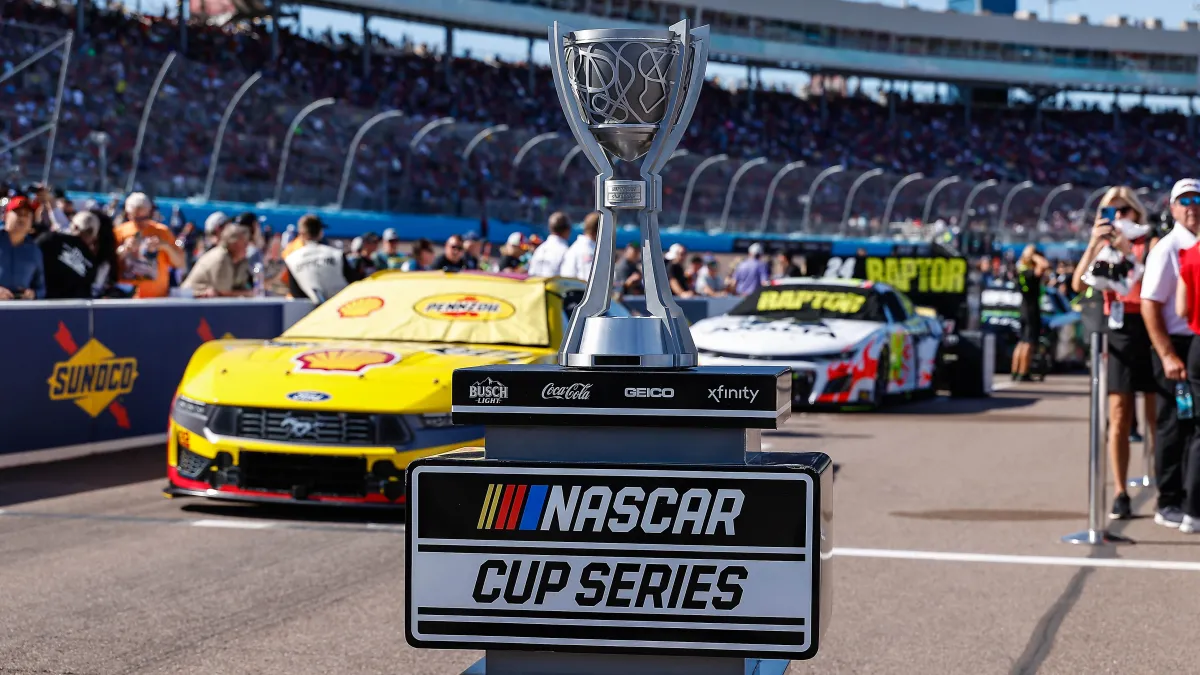 NASCAR Championship Race TV info, schedule, picks for Phoenix