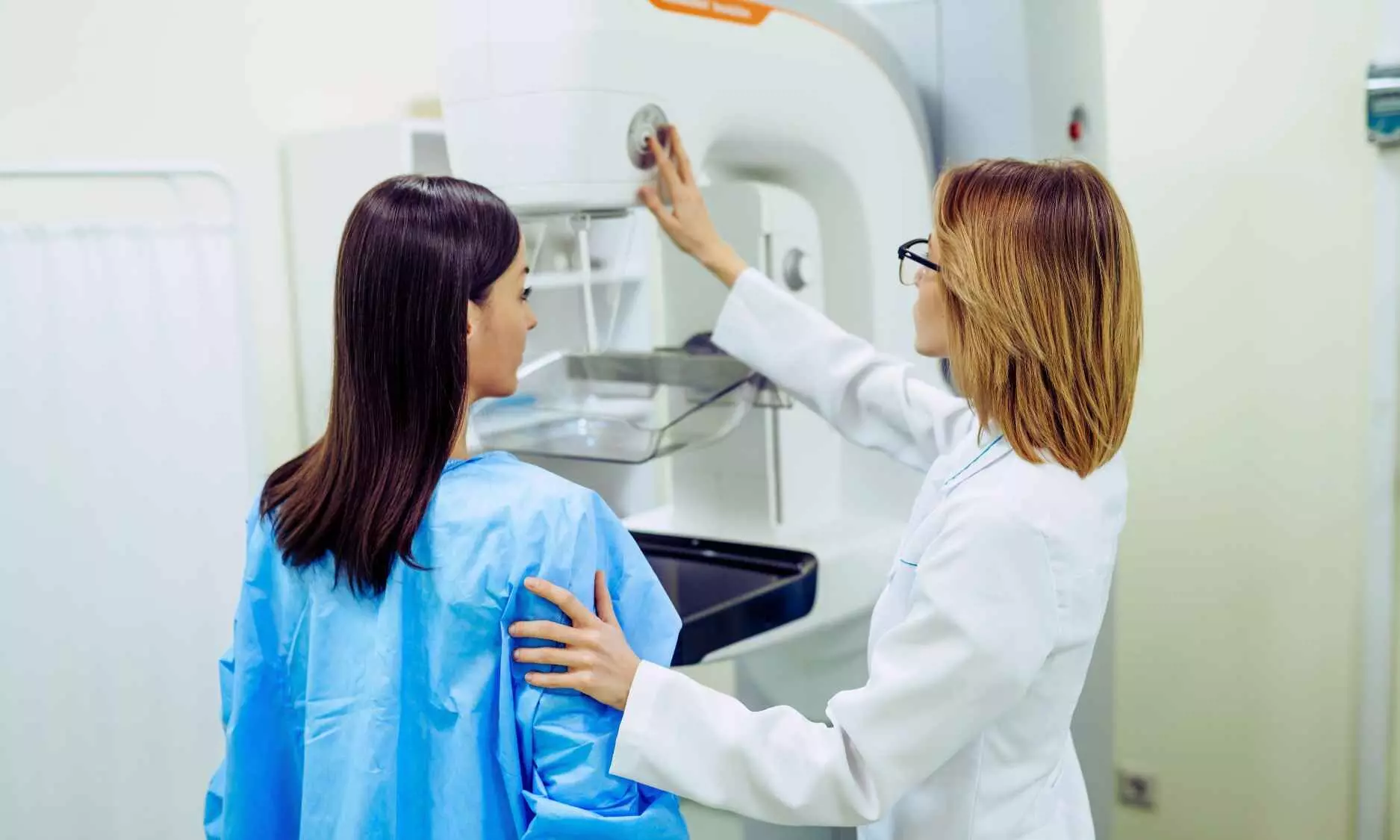 Beyond the mammogram: Study finds differences between benign and cancerous breast calcifications