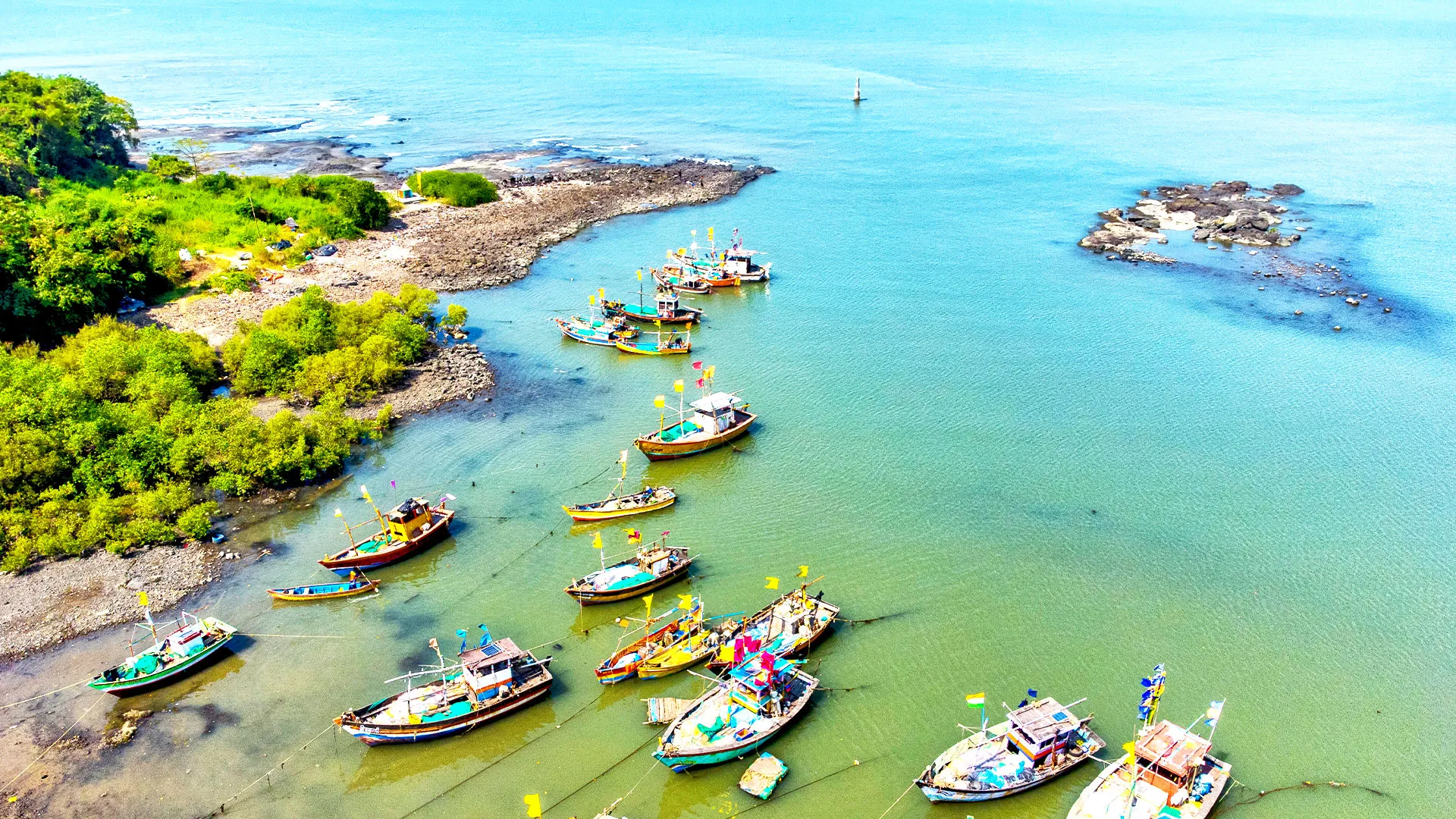 10 destinations to visit near Mumbai for a weekend trip in November-December