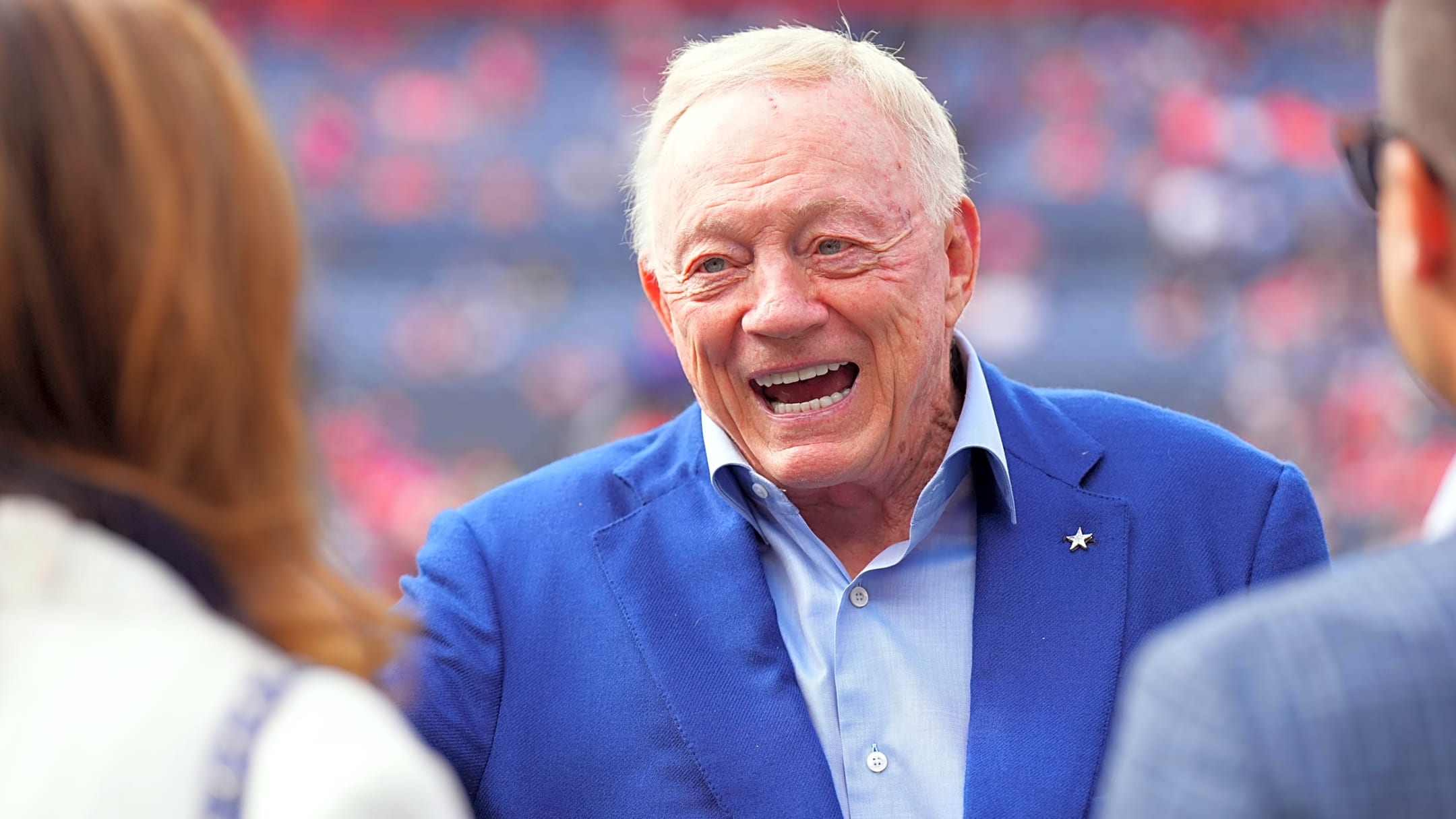 Jerry Jones’ $100B natural gas project is taking time away from fixing Dallas Cowboys defense