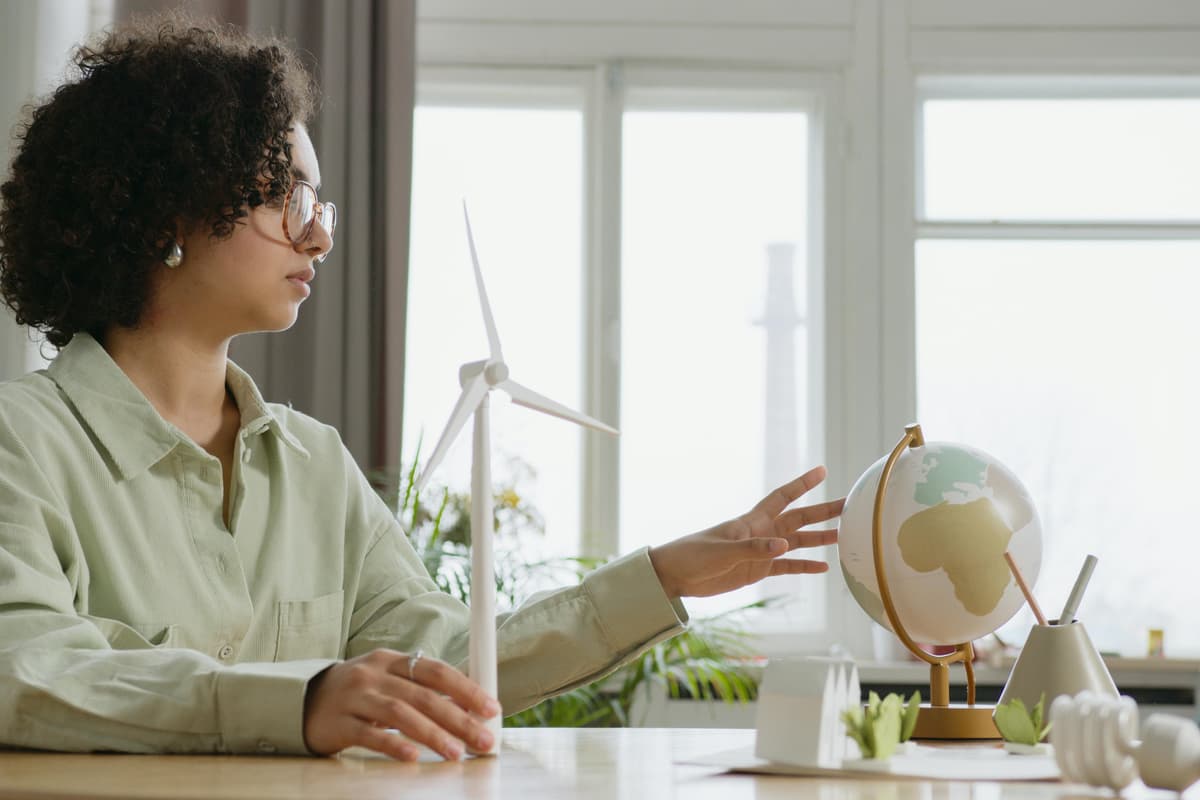 Clean Energy Jobs Plan: new UK jobs and careers in renewable energy coming with £50k salaries - how to apply