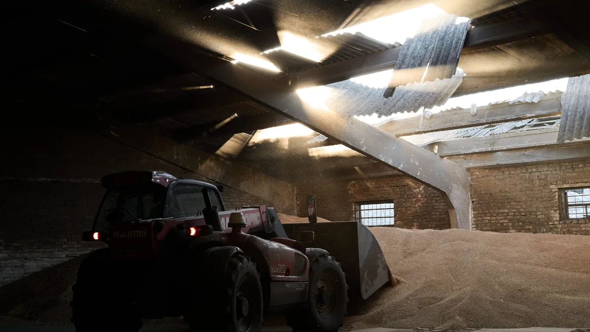 Poland, Hungary and Slovakia defy Brussels as Ukraine trade deal takes effect