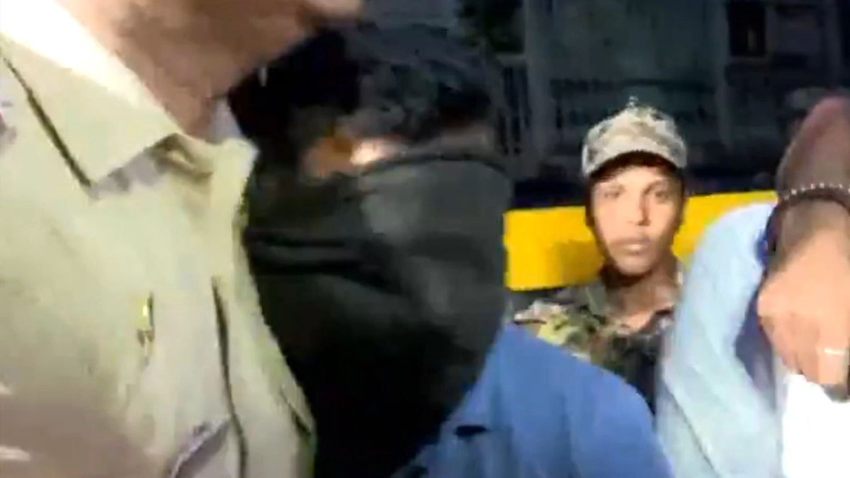 Satara Doctor Rape-Suicide Case: Suspended SI Gopal Badne Sent to Police Custody Till October 30 (Watch Video)