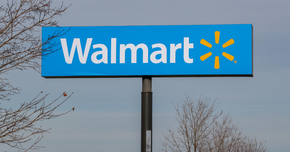 This 2-Pack of Popular Android Chargers Is on Sale for $14