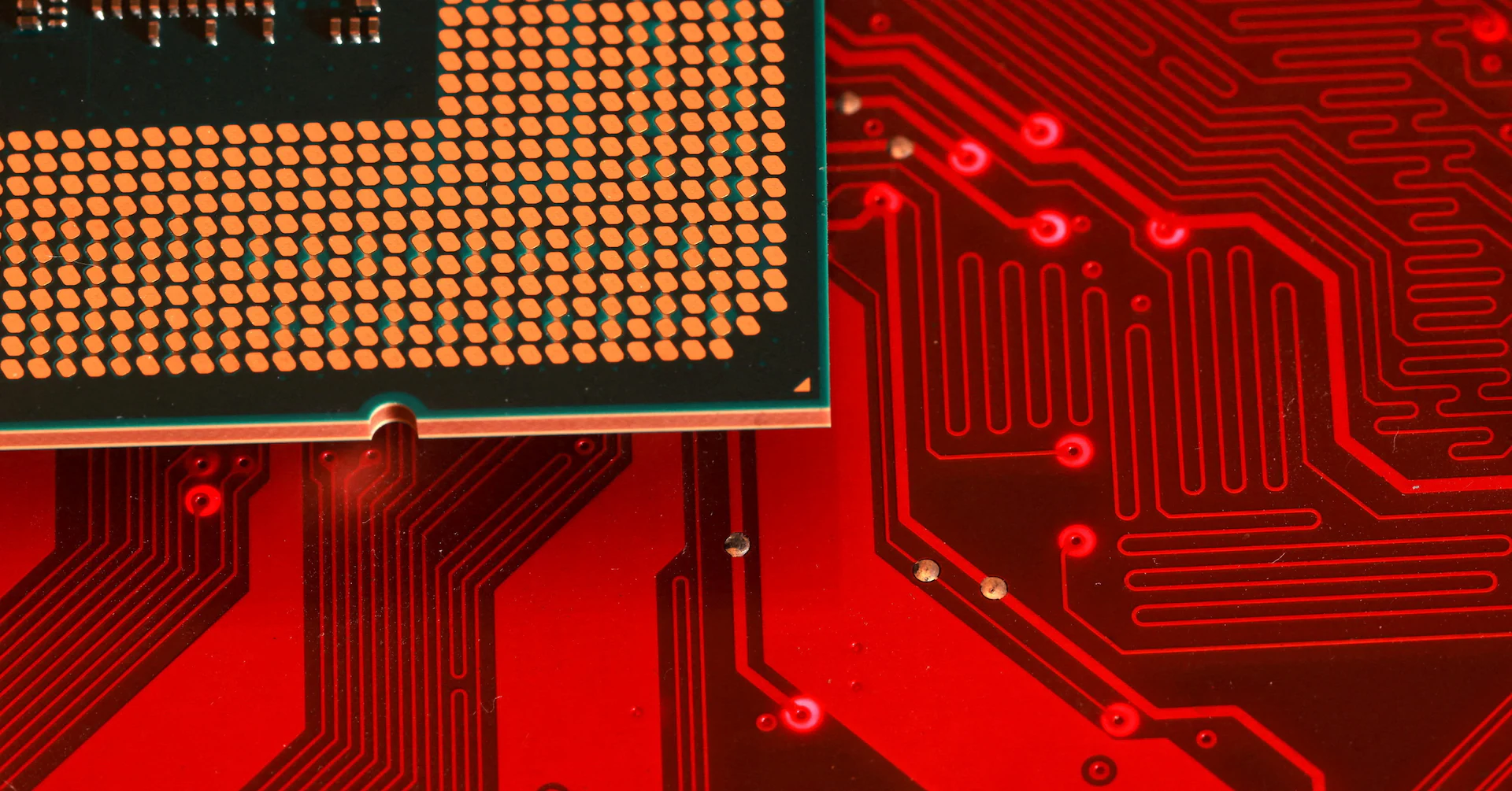 US lawmaker asks Trump administration to help Malaysia crack down on chip smuggling