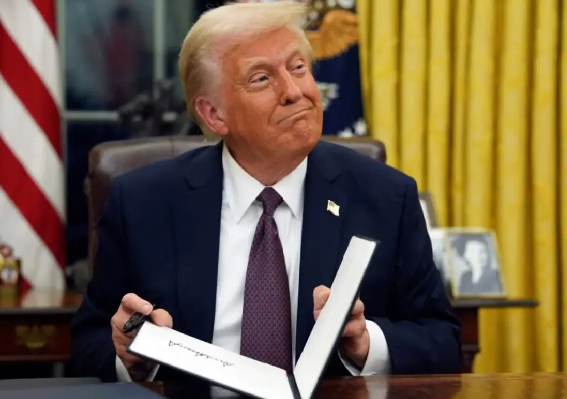 US ends automatic work permit extension for migrants from October 30