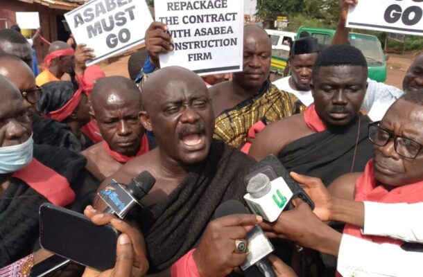 Chiefs and residents in Atwima Techiman protest over neglected roads