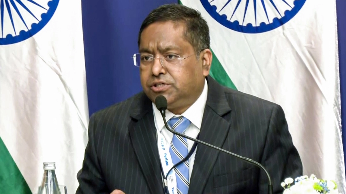 ‘Our Decisions Regarding Oil Purchases Are Guided by Market Dynamics’: MEA After US Sanctions Russian Oil Companies Rosneft and Lukoil