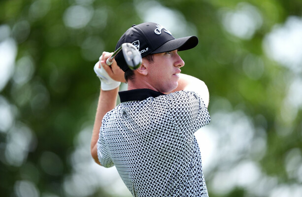 Tom McKibbin takes two-shot lead into the weekend at Hong Kong Open