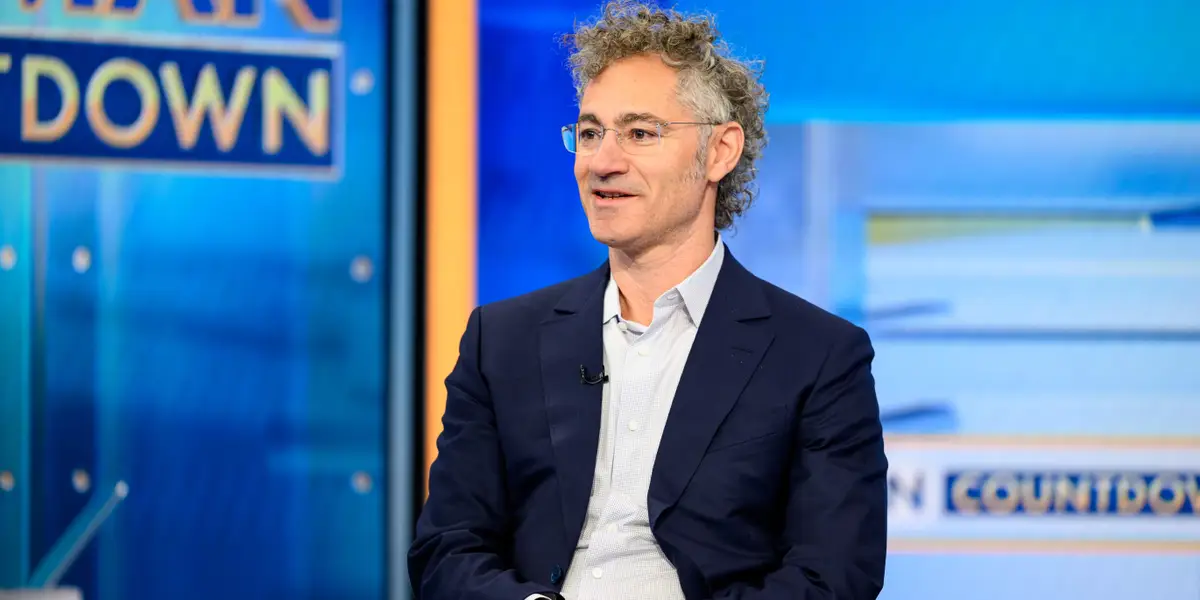 Palantir Says Ex-Staff Took Its Secrets to a New AI Startup