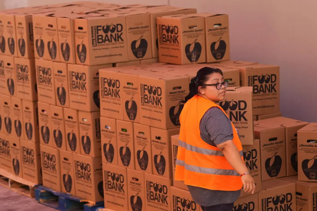 Bouie: The empty promises of Trump’s imperial presidency