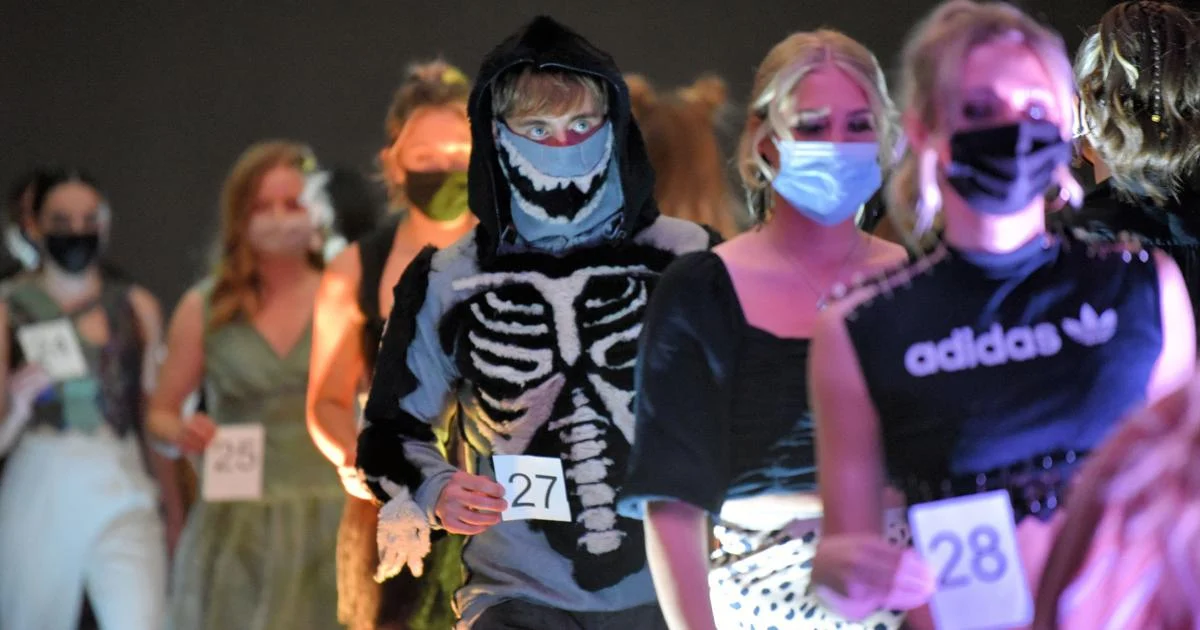 Lincoln's 'Project Funway' raising money to support women experiencing homelessness