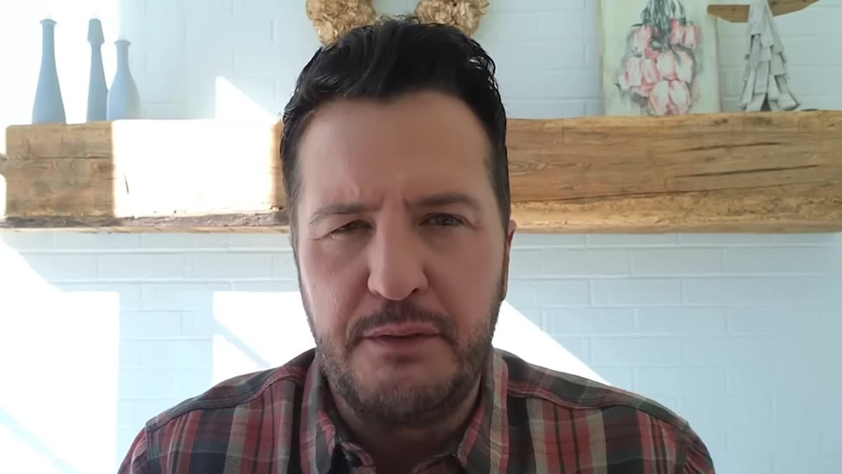 Luke Bryan reveals his sister's cause of death 18 years after mysterious family tragedy