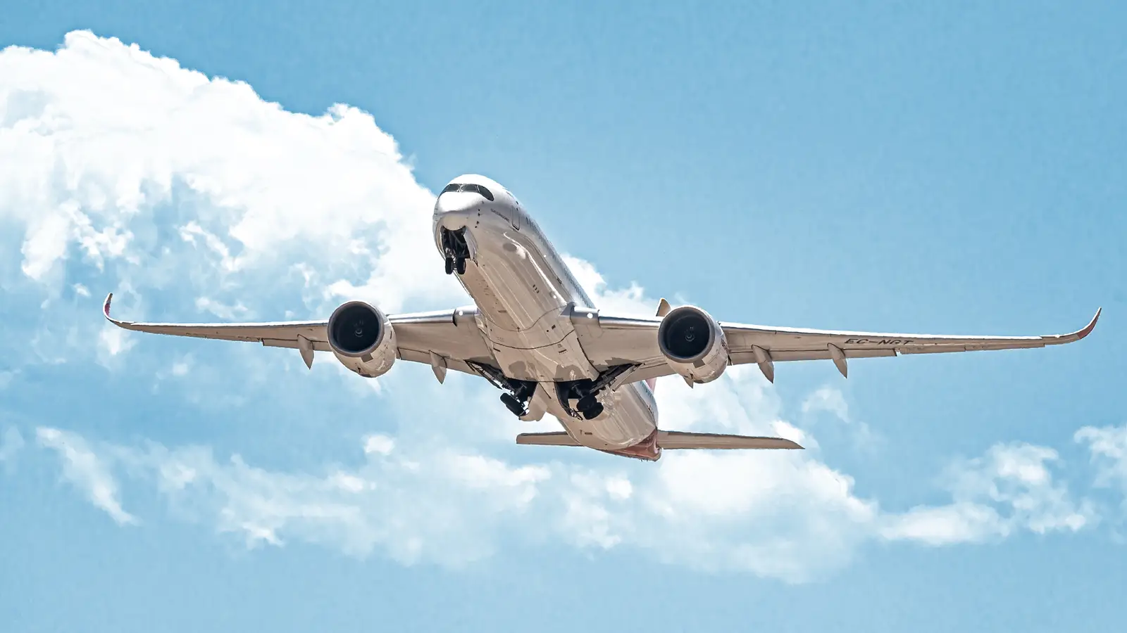 The 10 Longest Airbus A350-900 Routes In 2025