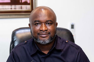 Michael Owusu Asiedu honored with African Business Icon Award