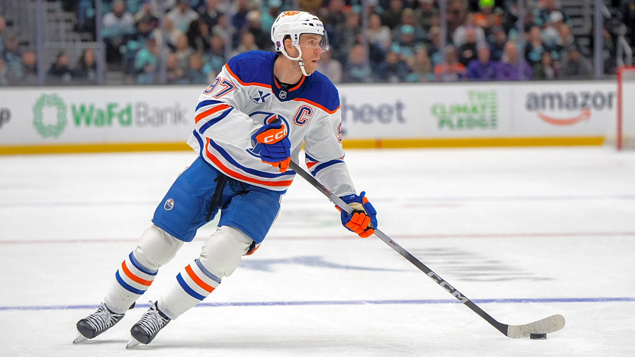 Isaac Howard gushes over playing alongside 'best player in the world' Connor McDavid