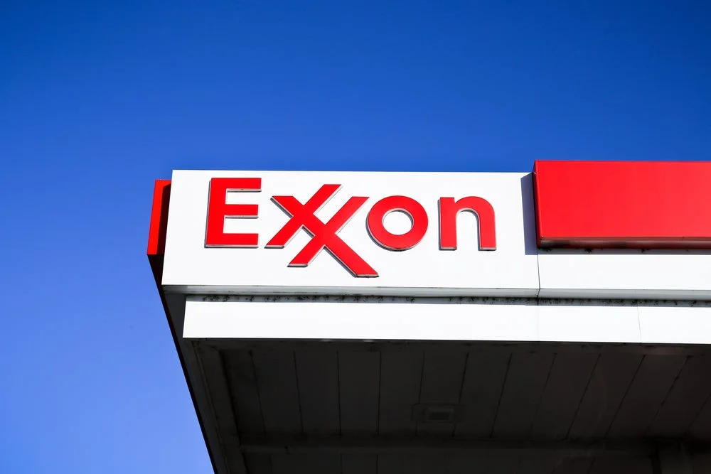 What's Going On With Exxon Mobil Stock Friday?