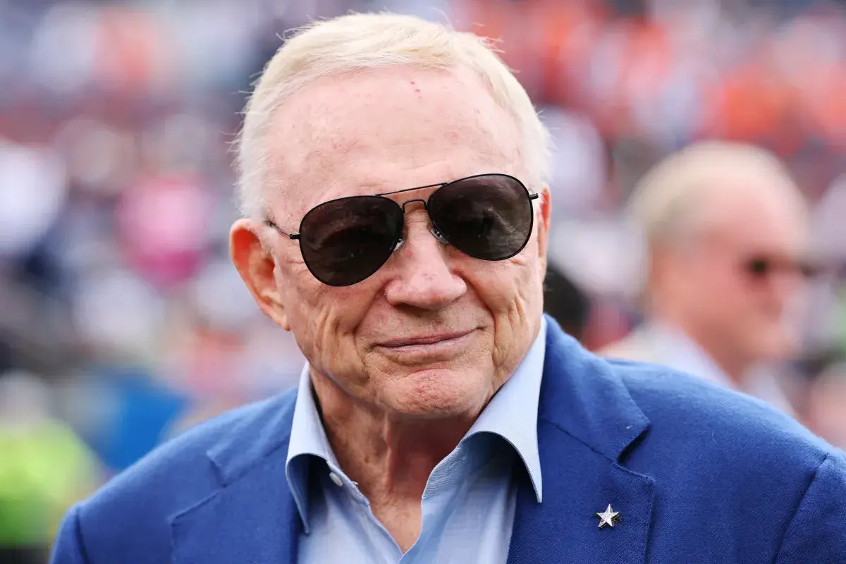 Cowboys Owner Jerry Jones Under Fire for Odd Comment Amid Trade Deadline