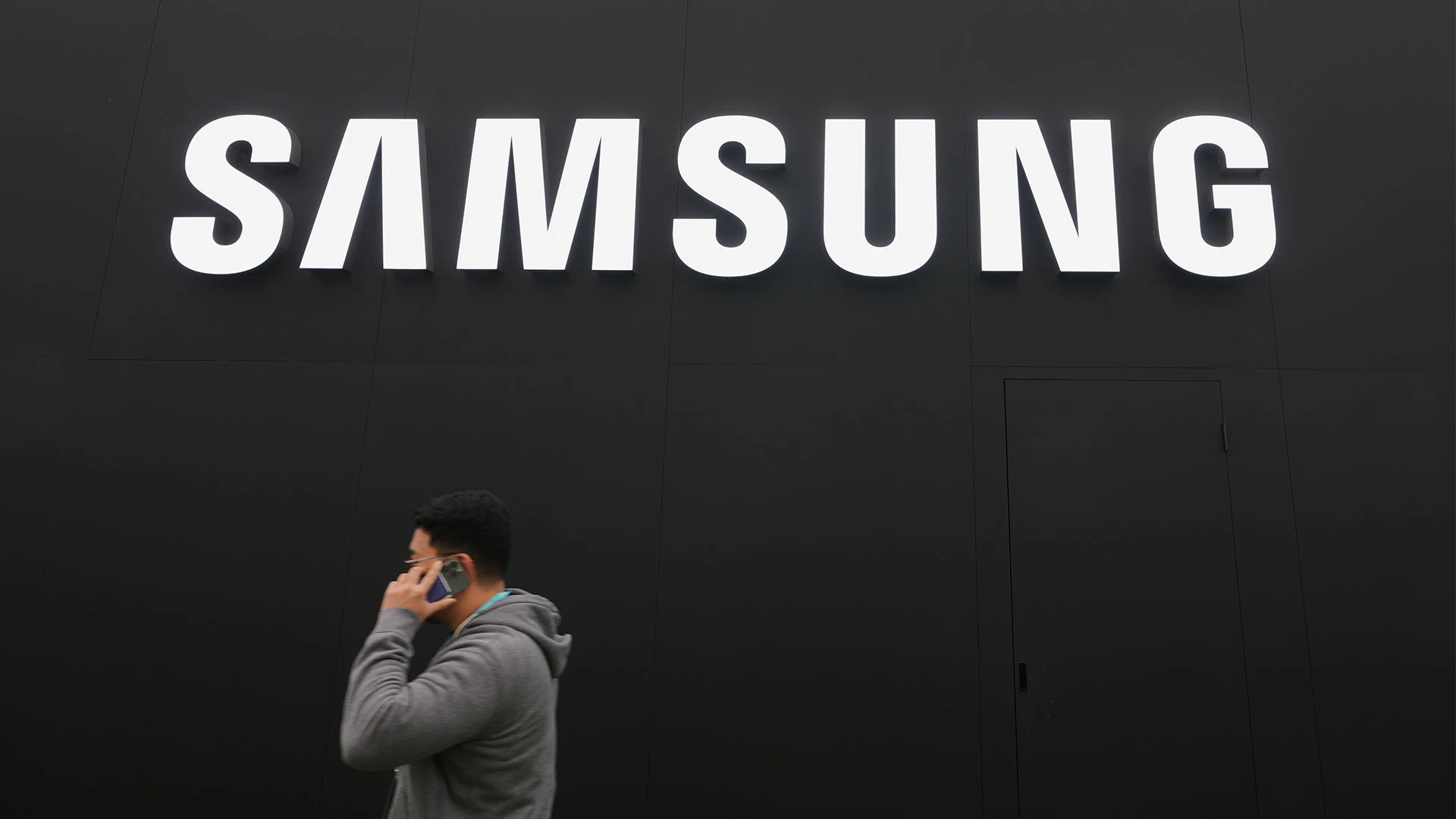 Samsung’s 2025 Q3 revenue soars, driven by semiconductor sales