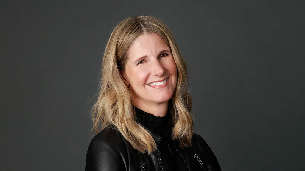 Stock Up 10% on Higher Revenue Forecast