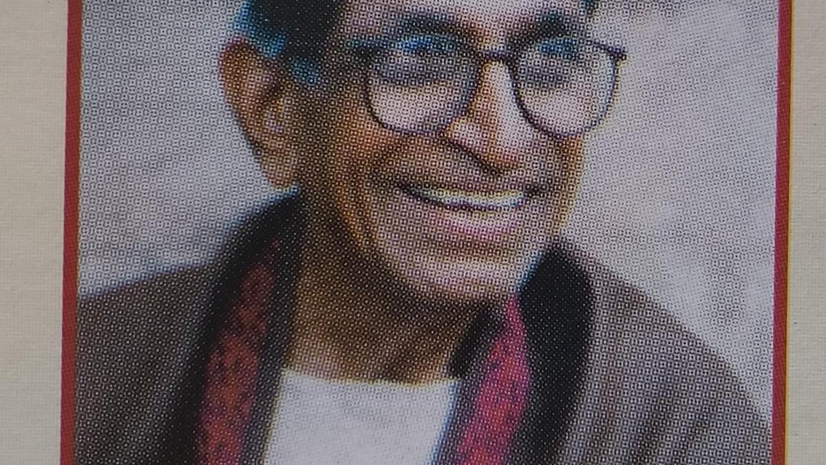 Painting exhibition of veteran artist N.C. Desai in Hubballi