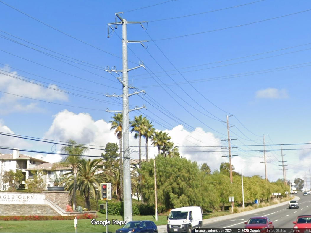 Downed Power Pole Wreaks Havoc On Murrieta, Temecula Traffic, Leaves Residents Without Power