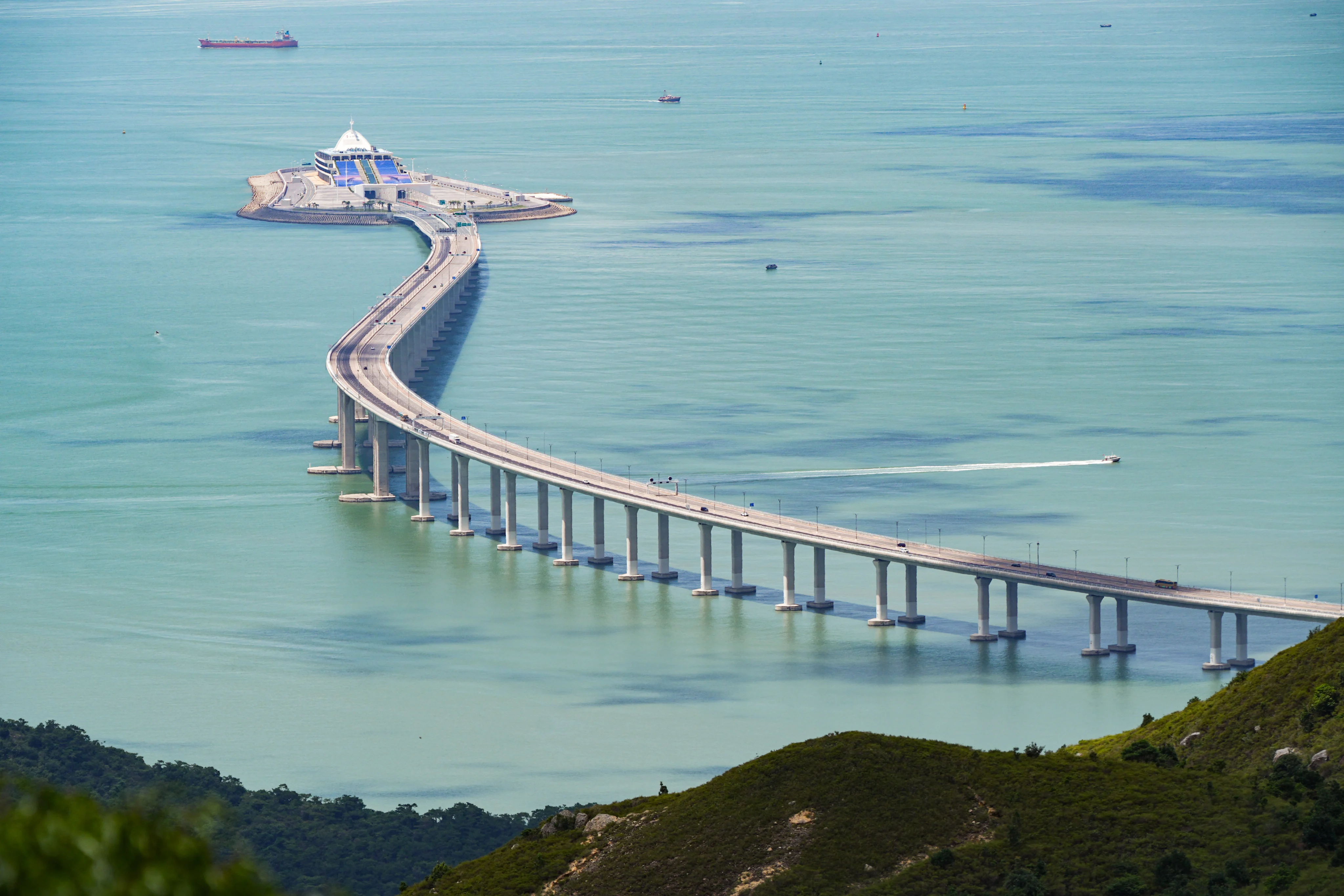 Hong Kong expands cross-border access to Guangdong motorists under new scheme