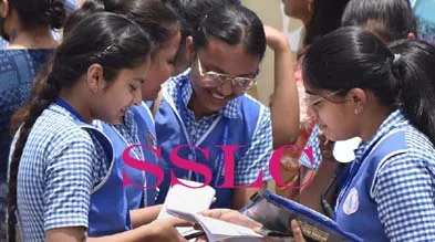 മാര്ച്ച് 5ന് ആരംഭിക്കുന്ന എസ്.എസ്.എല്.സി പരീക്ഷക്ക് നവംബര് 12 മുതല് ഫീസ് അടയ്ക്കാം