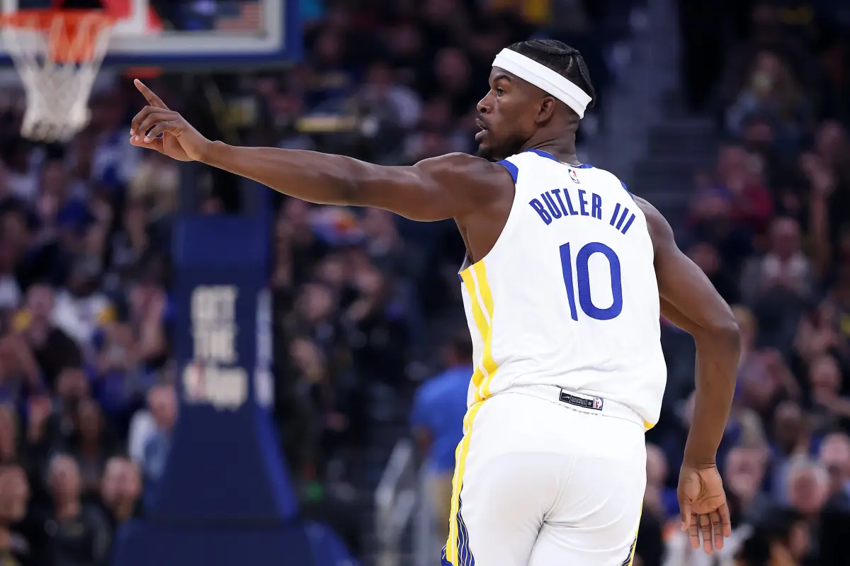 Bet $30, Get $300 FanCash for Warriors vs. Bucks