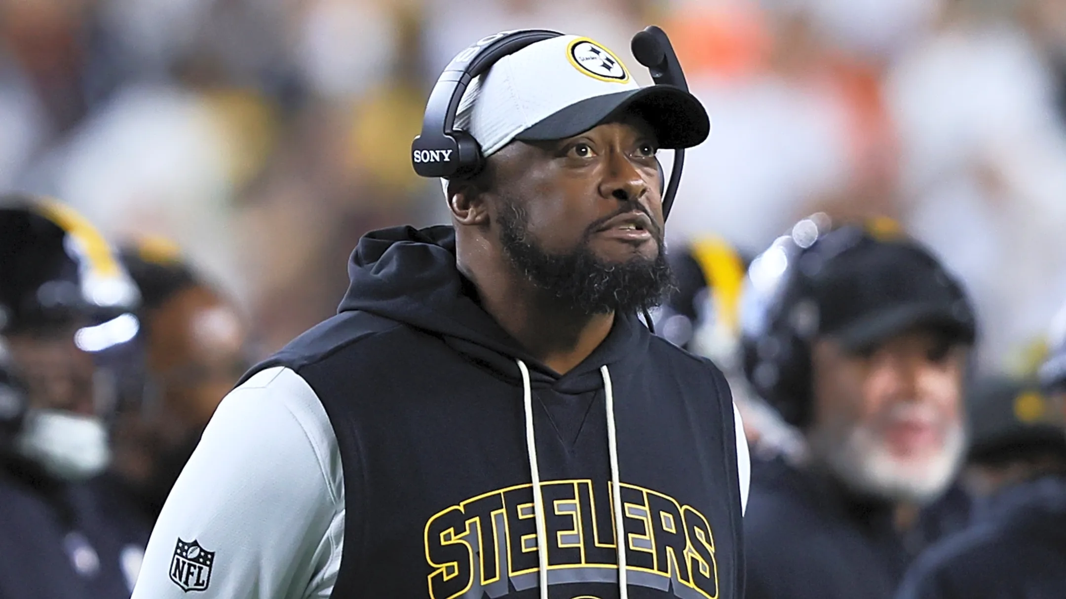 Steelers' Mike Tomlin Gives Optimistic Outlook On Aaron Rodgers And The Offense