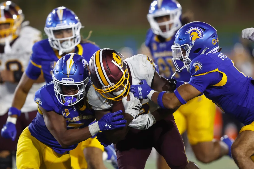 San Jose State's first home game in nearly a month has huge bowl impact