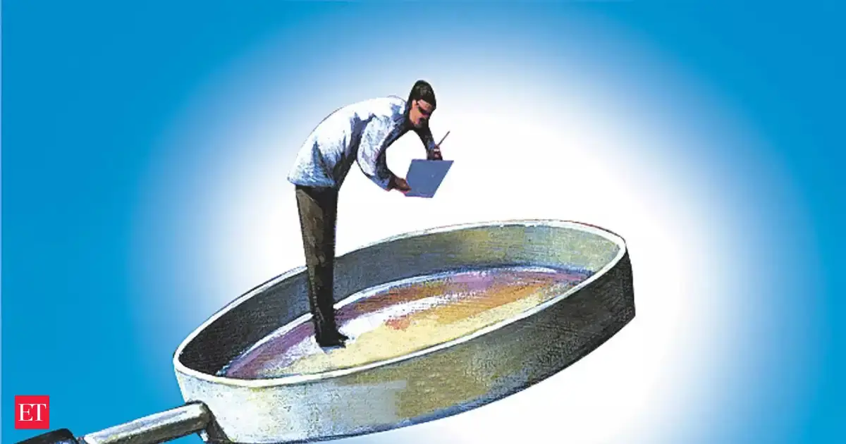 Mid-sized lenders tap foreign links, tech to gain scale