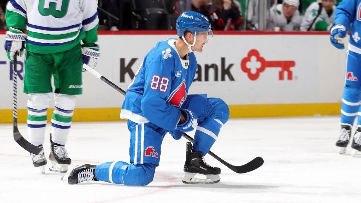 Avalanche, Martin Necas agree to eight-year, $92 million contract extension