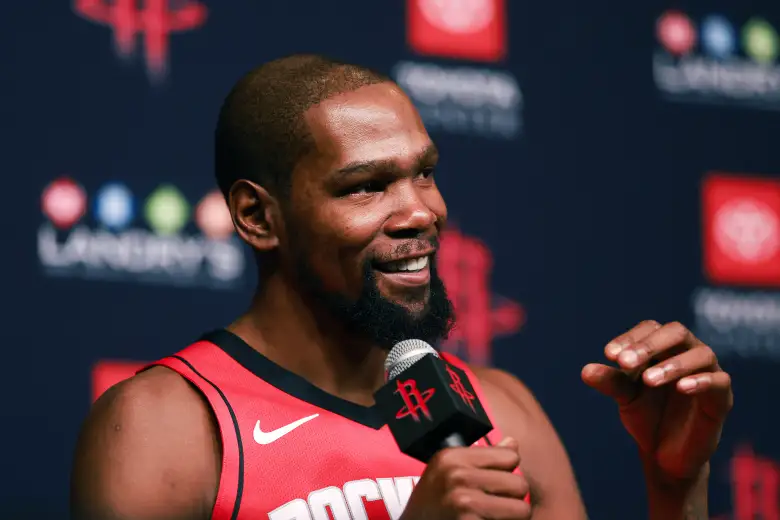 Kevin Durant’s Clap Back to Troll Goes Viral
