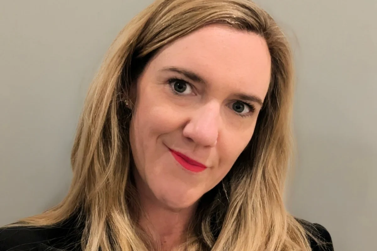 'I spent years in psychiatric hospitals until doctors discovered the real cause of my symptoms.' - Mamamia