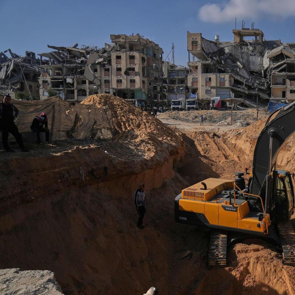 Israeli planes strike Gaza in test of US-brokered ceasefire