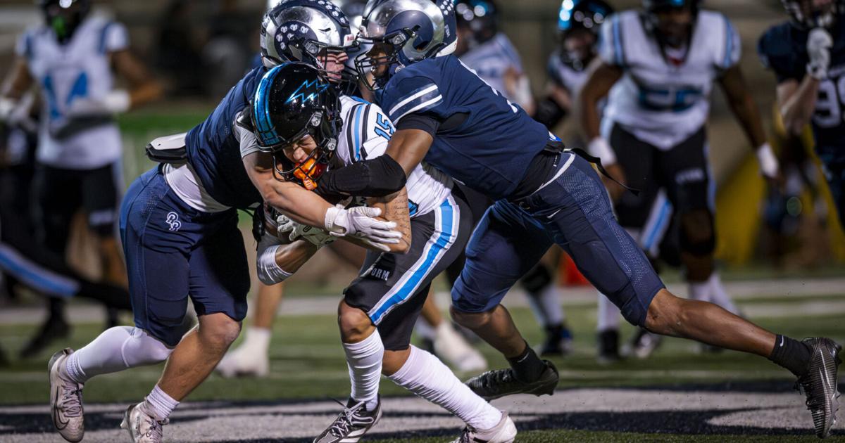 Cleveland High School vs Rio Rancho: Photos