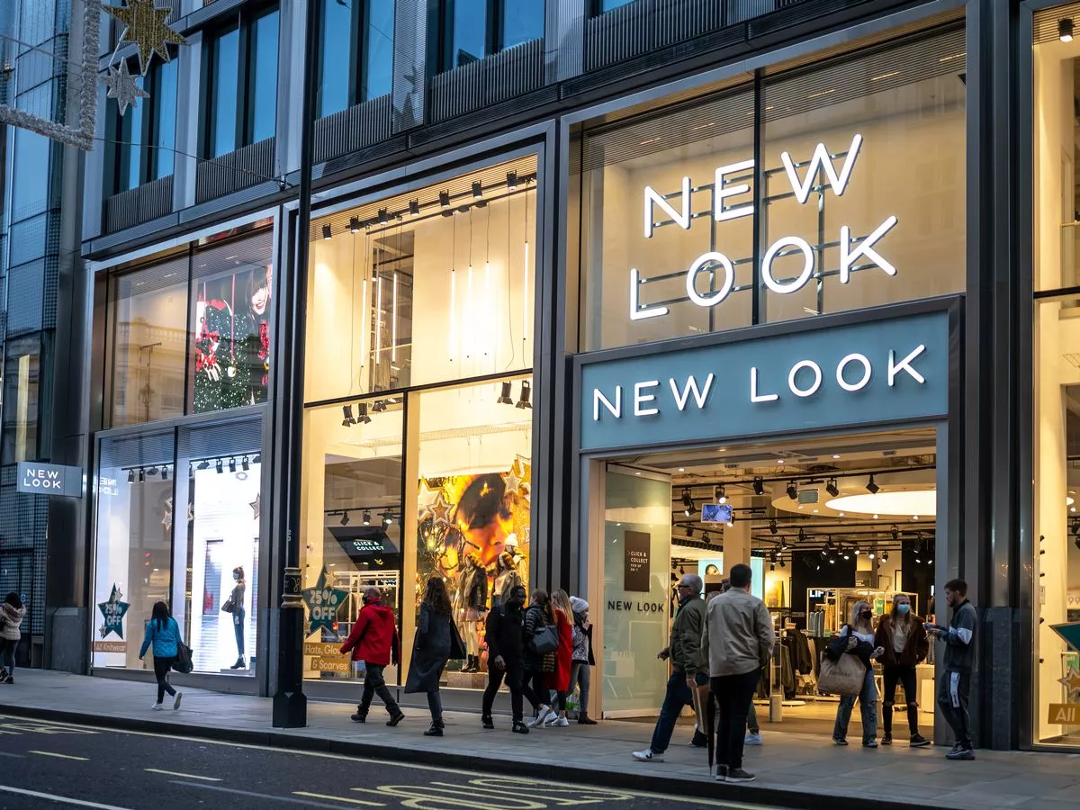 All the UK shop closures in November from Poundland to Wetherspoon