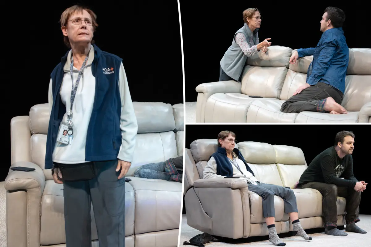 Laurie Metcalf bares her soul in moving Broadway play