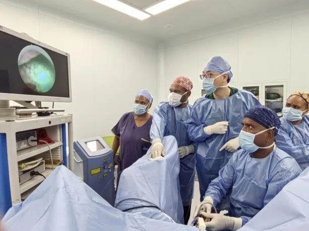 Solomon Islands Successfully Performs Its First Holmium Laser Lithotripsy for Bladder Stones— Minimally Invasive Technology Elevates Local Urology to a New Level