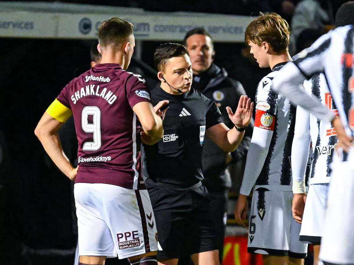 St Mirren VAR frustration after 'impact offside' despite late reprieve in Paisley thriller with Hearts