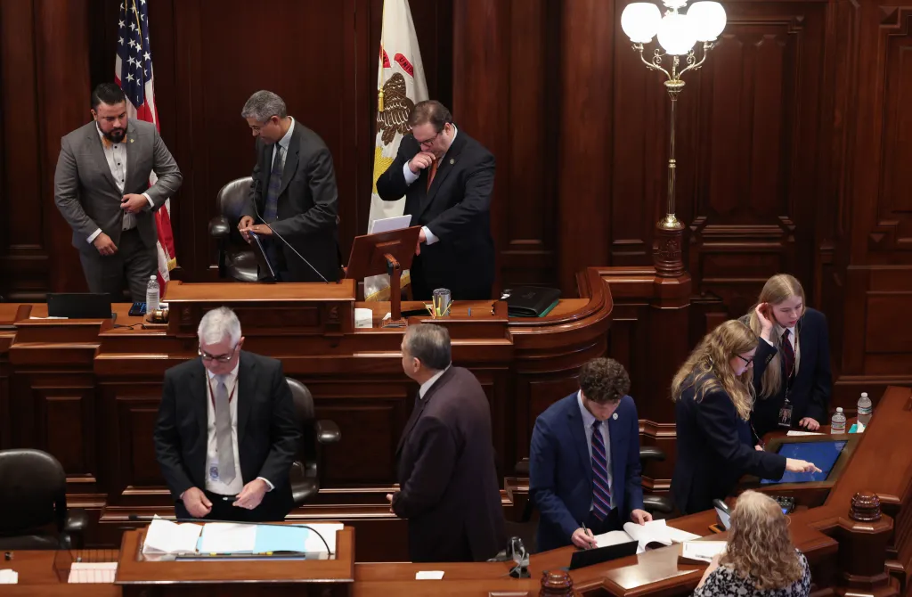 Illinois House passes energy bill boosting battery storage