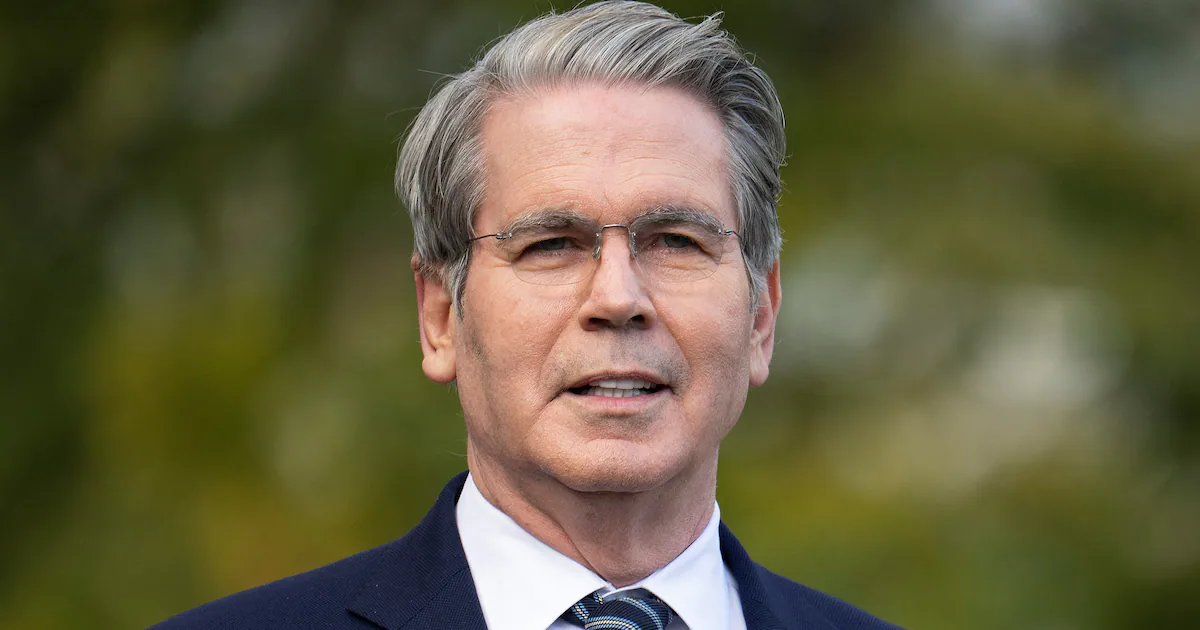 MAGA Secretary’s TikTok Victory Lap Blows Up in His Face