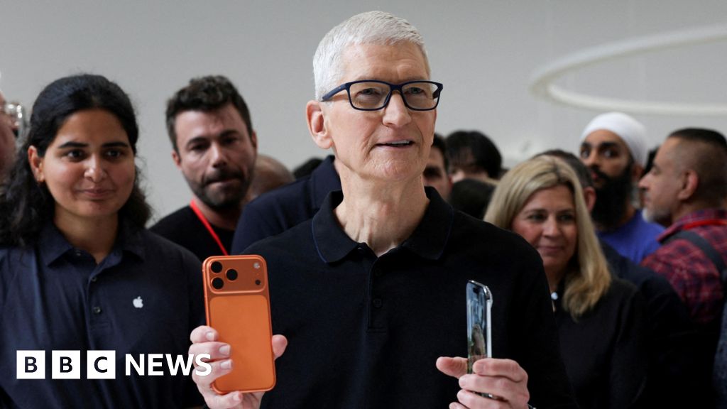 Apple claims 'tremendous' global uptake of latest iPhones