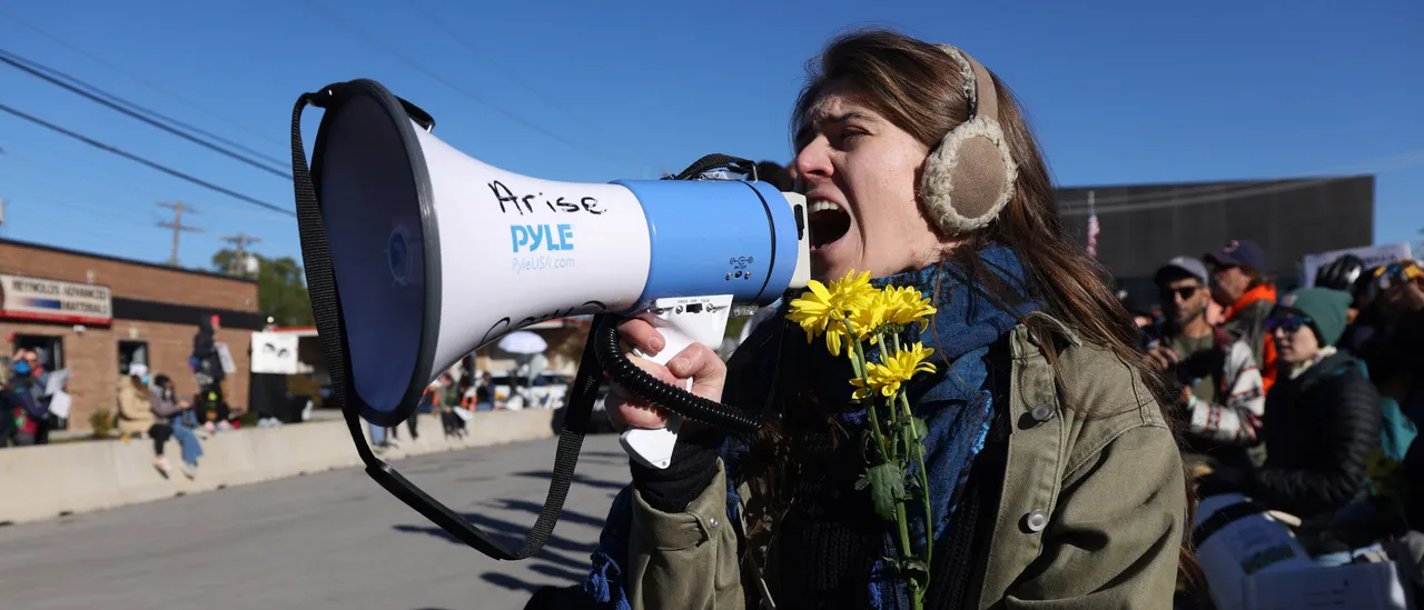 Democrats Take Aim At Republicans, Shoot Themselves In The Foot With Gov’t Shutdown