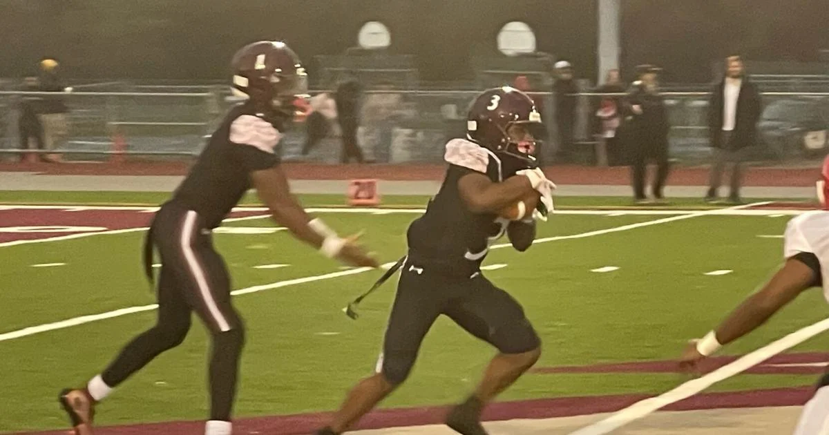 Pleasantville advance in state football playoffs