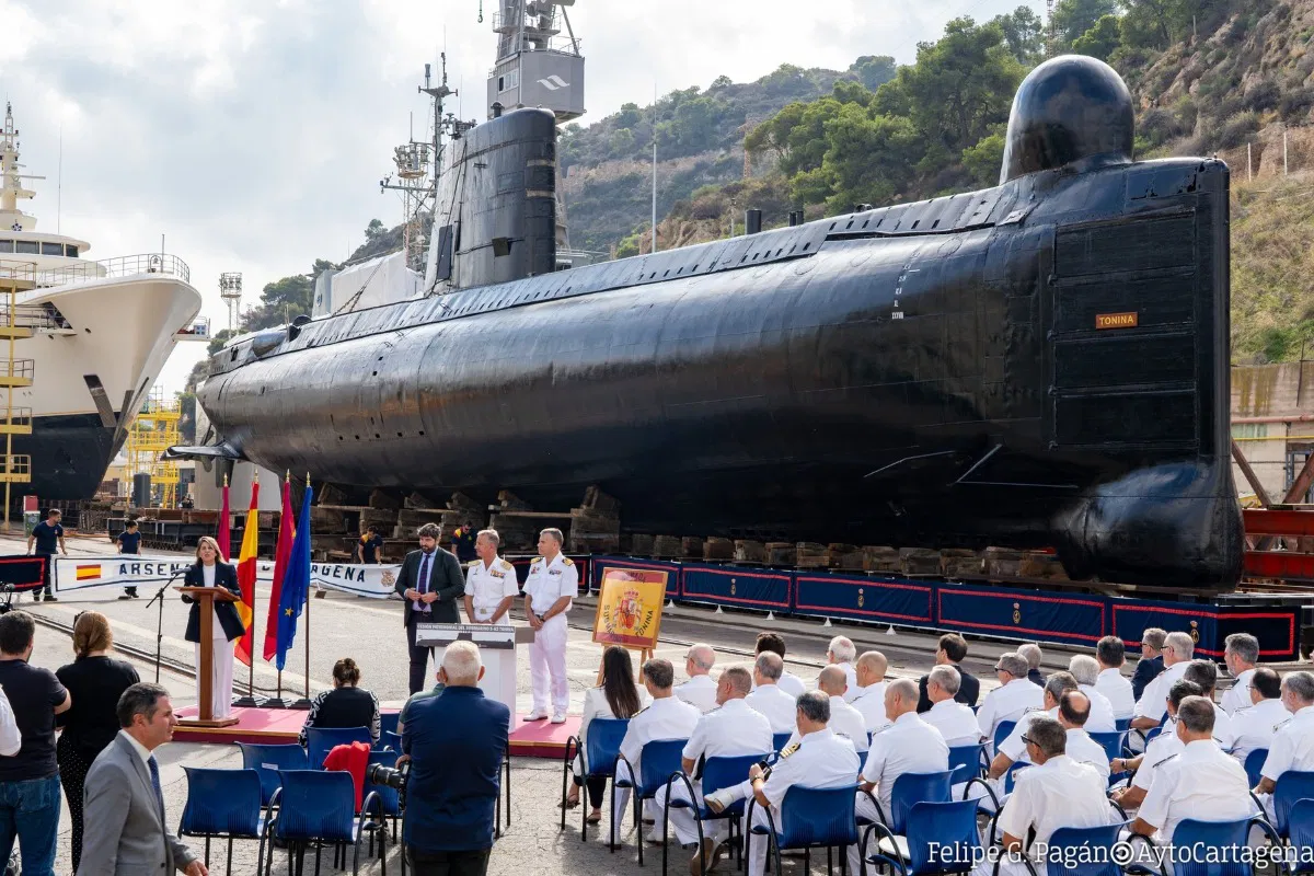 Historic submarine to become centrepiece of new Cartagena Museum